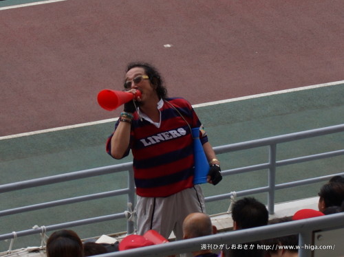 旗振りオヤジさんの故郷は山口。「再来週よろしくー！」と叫んでいた(笑)