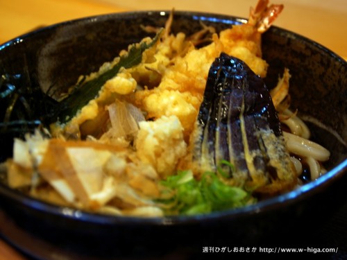 揚げ具合がうどん屋のレベルではない天ぷらと最高の麺。間違いなく超東大阪級の天ぷらぶっかけ