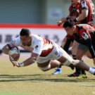 格の違いを見せたタファのトライ。何人倒したかわからないくらいに強かった。