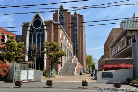 旧中環の西、比較的新しい方のキャンパス。