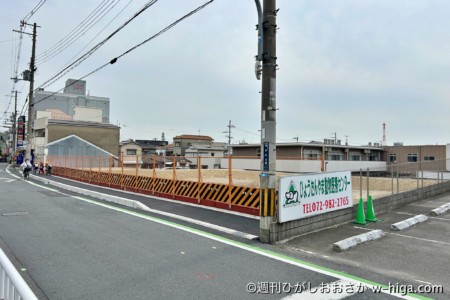 ひょうたんやま動物医療センターの南隣。