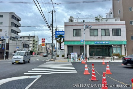 産業道路を東に向かって。