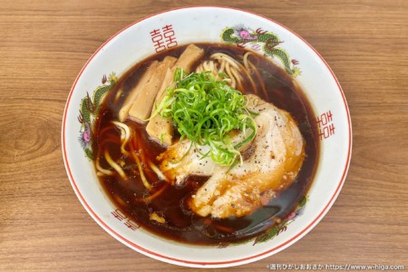 高井田系中華そば(1,000円)。