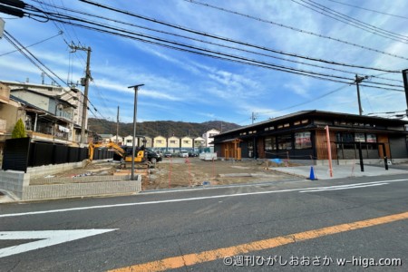 駐車場広い。大きな土地だったんだなぁ。