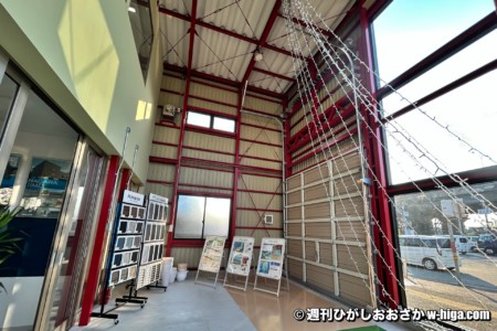 2階まで吹き抜け。ちょっとかっこいい。